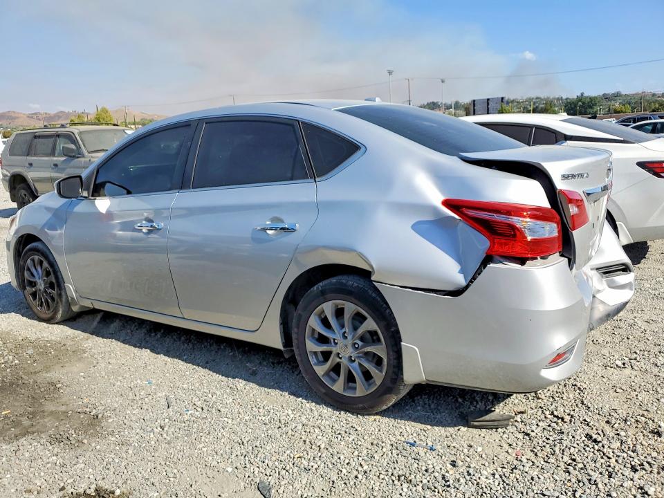 2019 Nissan Sentra მანქანა იყიდება აუქციონზე, vin: 3N1AB7AP5KL605000, აუქციონის ნომერი: 57171716