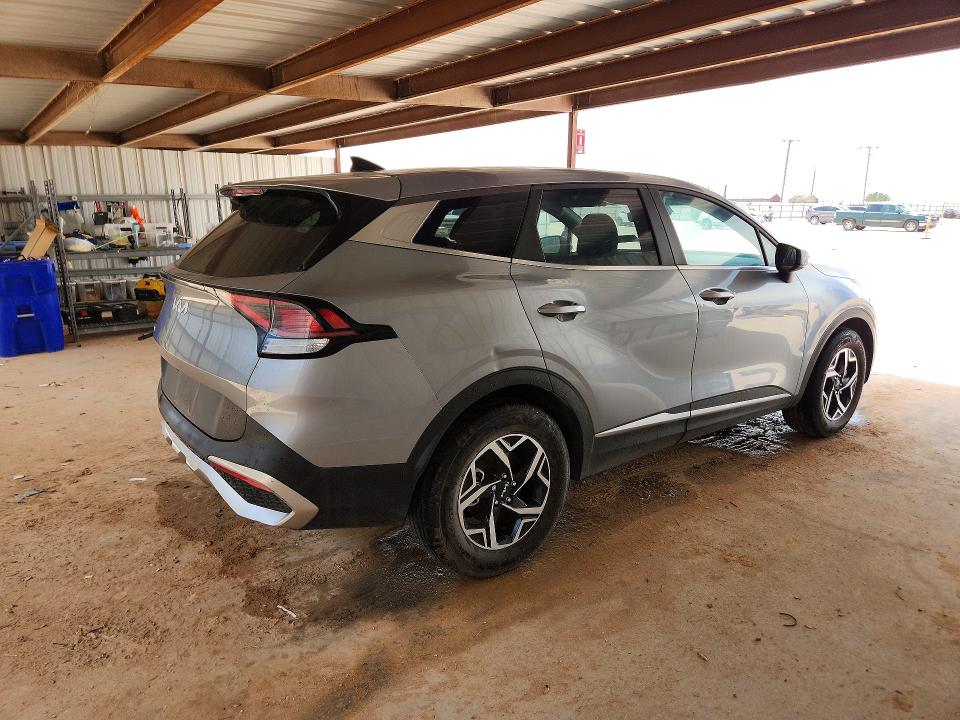 Продажа на аукционе авто 2023 Kia Sportage, vin: KNDPU3AF8P7106432, номер лота: 57445996