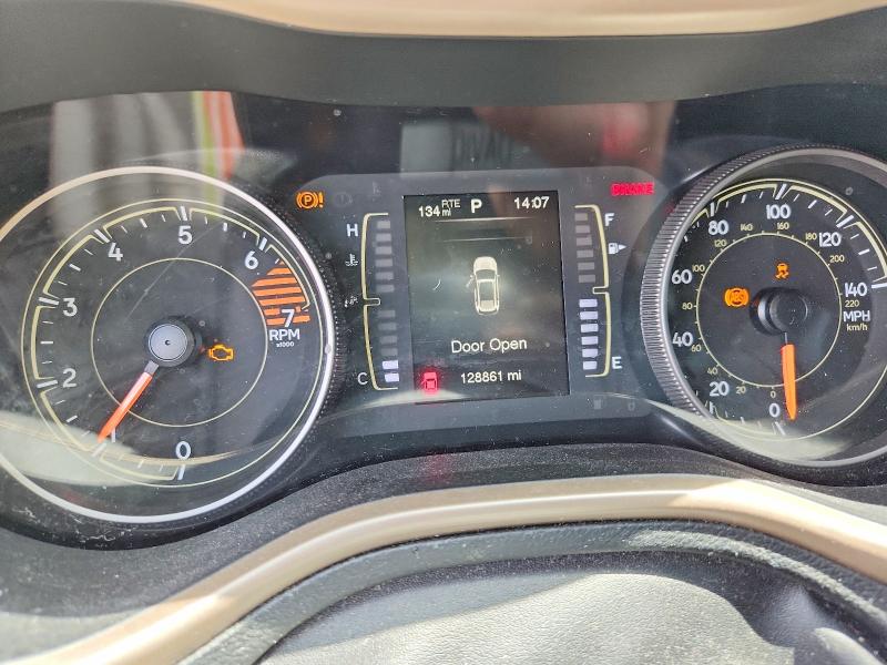 2017 Jeep Cherokee მანქანა იყიდება აუქციონზე, vin: 1C4PJLCB6HD222444, აუქციონის ნომერი: 55978816