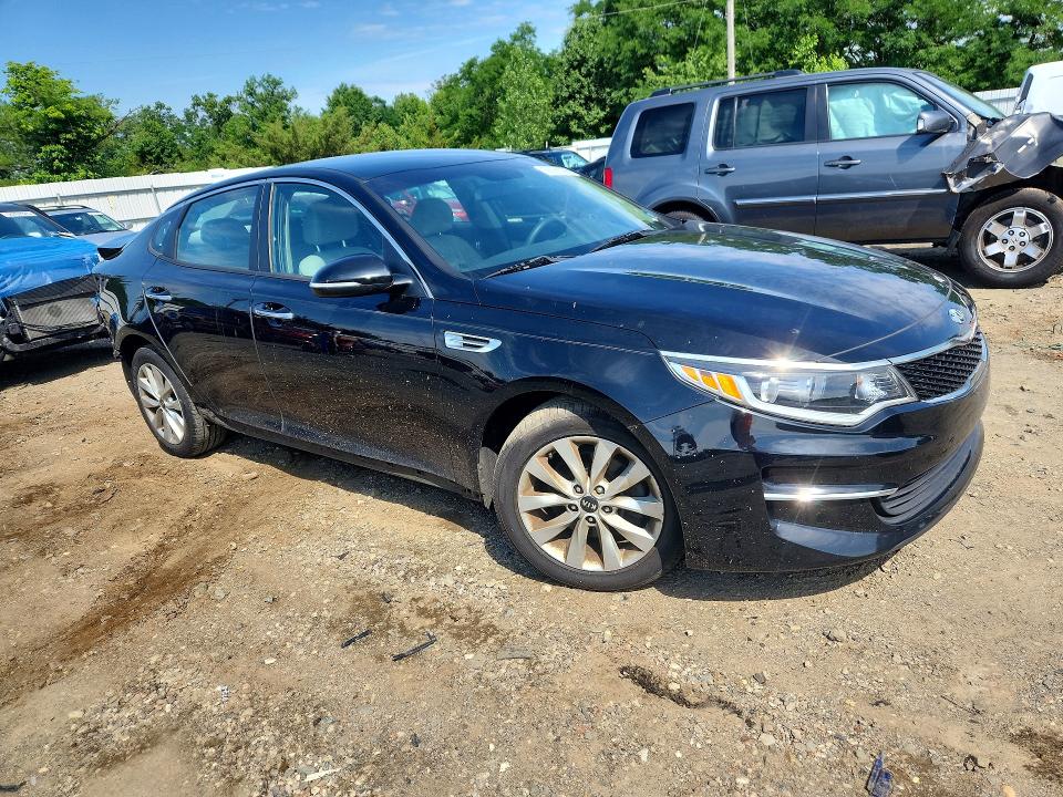 Продаж на аукціоні авто 2018 Kia Optima, vin: 5XXGT4L36JG258459, номер лоту: 58365796
