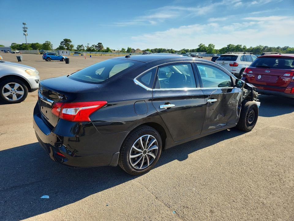 Aukcja sprzedaży 2017 Nissan Sentra, vin: 3N1AB7AP9HY318108, numer aukcji: 58689396