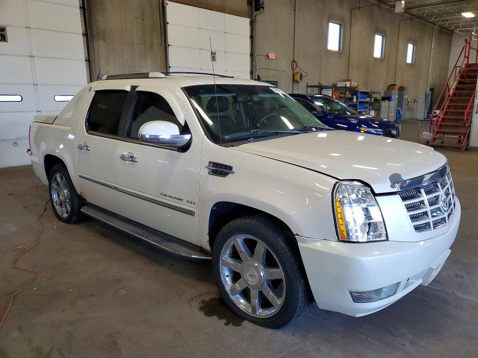 Продаж на аукціоні авто 2011 Cadillac Escalade, vin: 3GYT4MEFXBG194230, номер лоту: 57648156