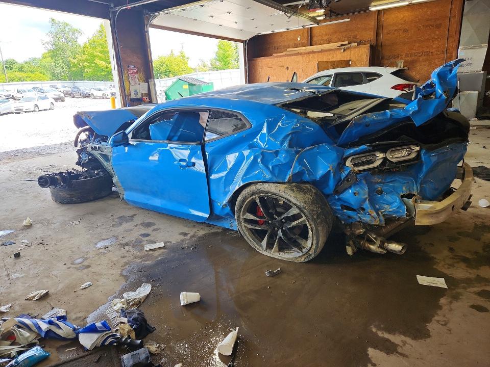 55424206 :رقم المزاد ، 1G1FF1R70P0107678 vin ، 2023 Chevrolet Camaro مزاد بيع