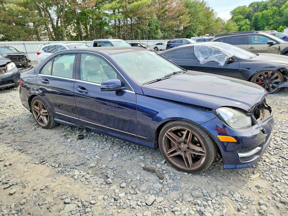 Aukcja sprzedaży 2013 Mercedes-benz C, vin: WDDGF8AB9DR273876, numer aukcji: 56895636