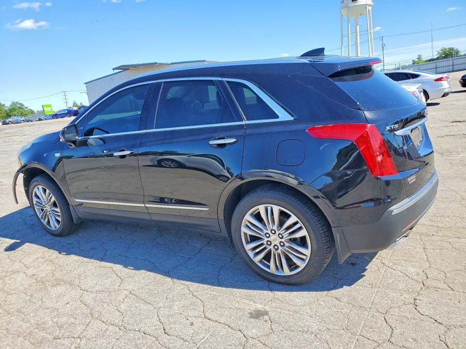 58104686 :رقم المزاد ، 1GYKNERS3HZ103684 vin ، 2017 Cadillac Xt5 مزاد بيع