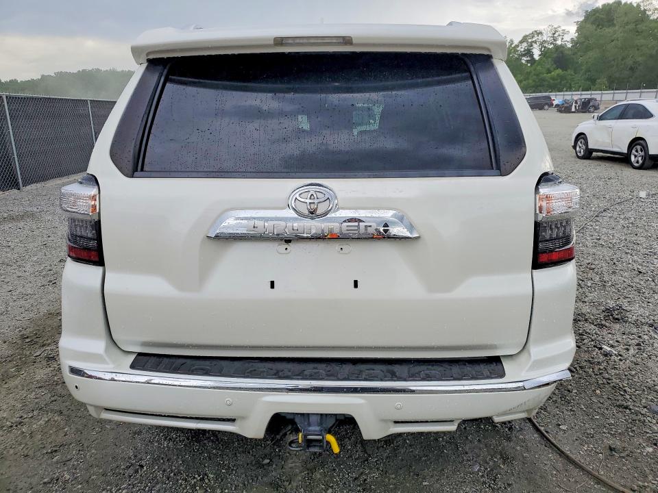 Продажа на аукционе авто 2018 Toyota 4runner, vin: JTEZU5JR5J5170974, номер лота: 58081676