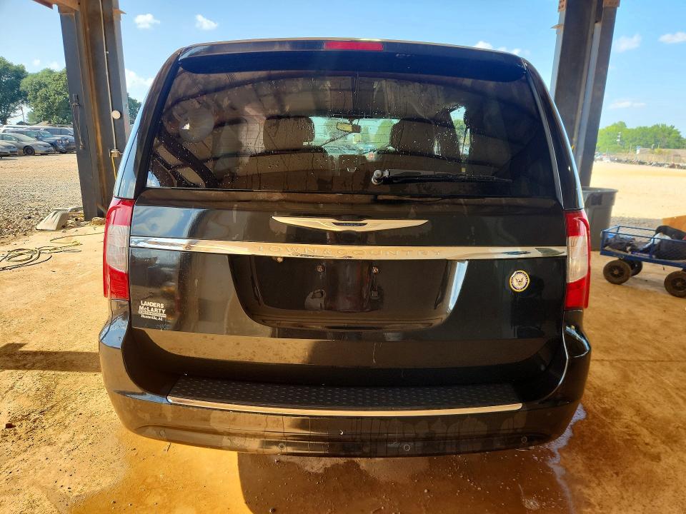 Auction sale of the 2015 Chrysler Town & Country, vin: 2C4RC1CG6FR639012, lot number: 85791345