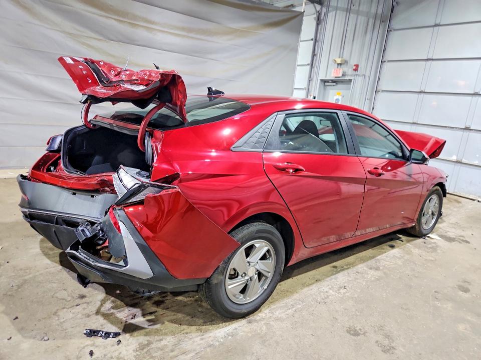 2025 Hyundai Elantra მანქანა იყიდება აუქციონზე, vin: KMHLL4DGXSU061253, აუქციონის ნომერი: 57896106