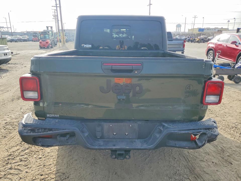 57365386 :رقم المزاد ، 1C6HJTAG7PL518801 vin ، 2023 Jeep Gladiator مزاد بيع