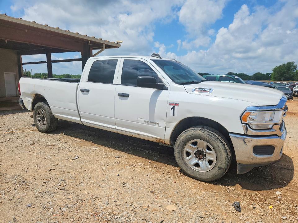 Продажа на аукционе авто 2020 Ram 2500, vin: 3C6UR4HJ5LG110481, номер лота: 56354686