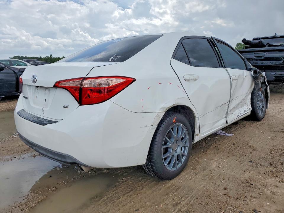 2017 Toyota Corolla მანქანა იყიდება აუქციონზე, vin: 5YFBURHE5HP703712, აუქციონის ნომერი: 55578956