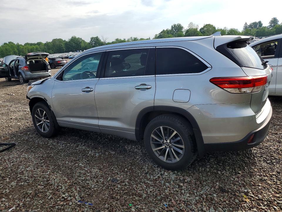 Продажа на аукционе авто 2017 Toyota Highlander, vin: 5TDJZRFH8HS382489, номер лота: 56513356