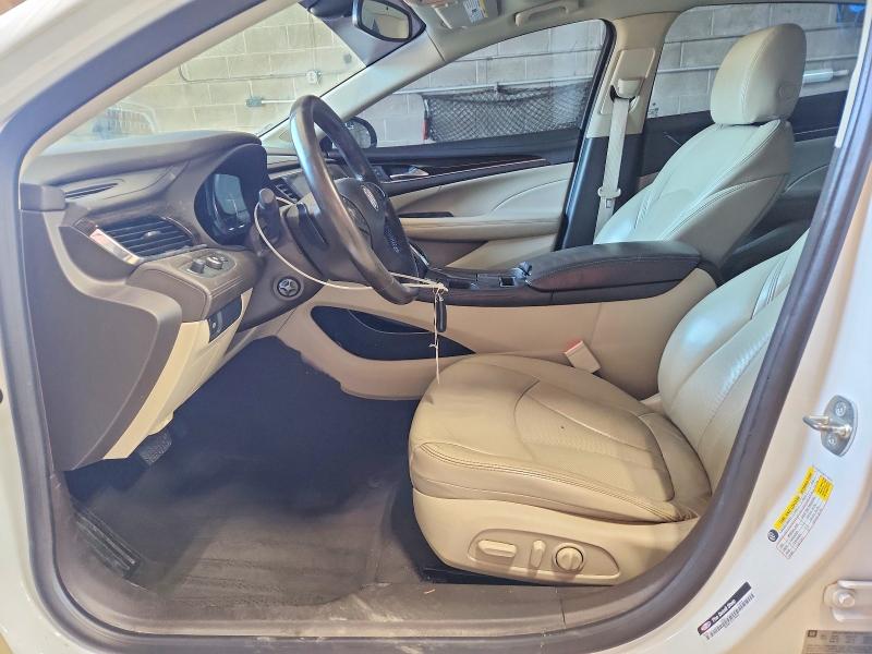 55945776 :رقم المزاد ، 1G4ZP5SS0HU186797 vin ، 2017 Buick Lacrosse مزاد بيع