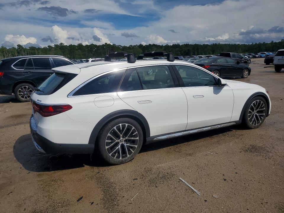 57224166 :رقم المزاد ، W1KLH6FB9SA134400 vin ، 2025 Mercedes-benz E مزاد بيع