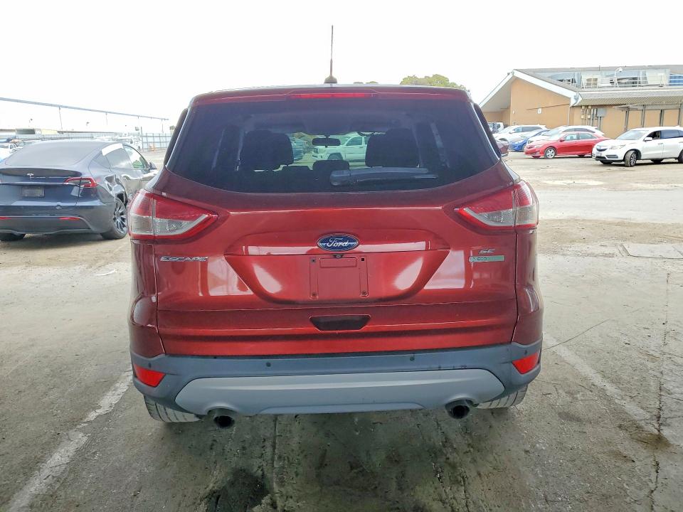 Продажа на аукционе авто 2015 Ford Escape, vin: 1FMCU0GX1FUB33433, номер лота: 59149196