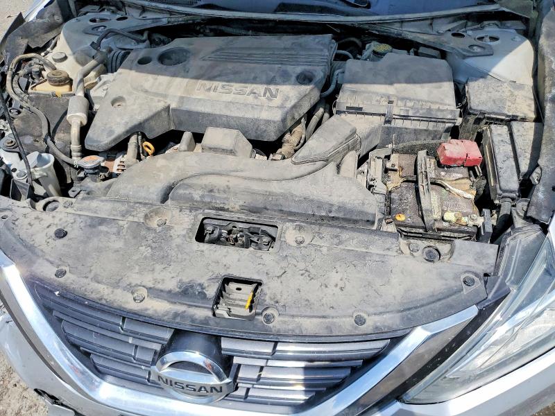 79134305 :رقم المزاد ، 1N4AL3AP4JC138588 vin ، 2018 Nissan Altima مزاد بيع