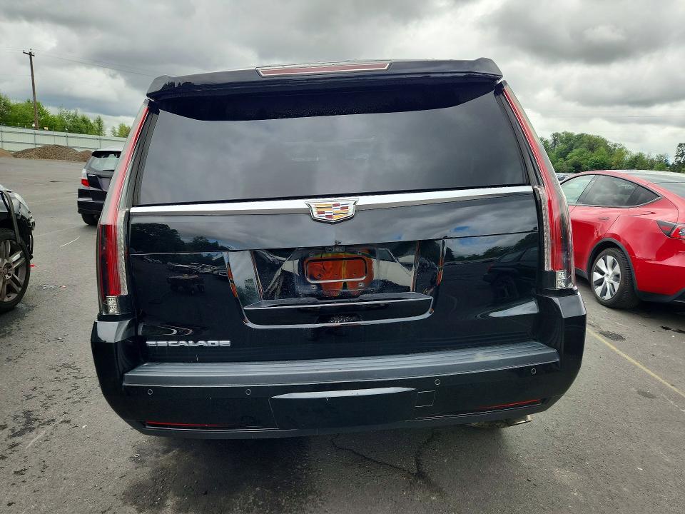 2017 Cadillac Escalade მანქანა იყიდება აუქციონზე, vin: 1GYS4CKJ9HR114388, აუქციონის ნომერი: 58754766