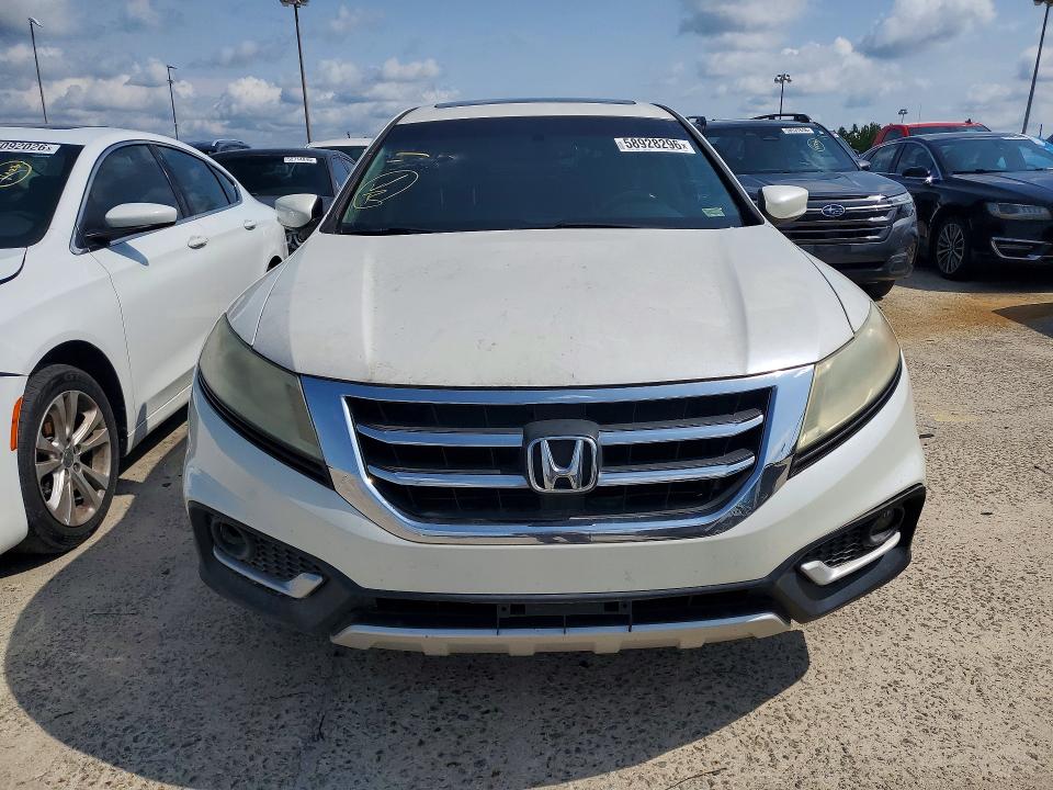 58928296 :رقم المزاد ، 5J6TF3H34FL000208 vin ، 2015 Honda Crosstour مزاد بيع