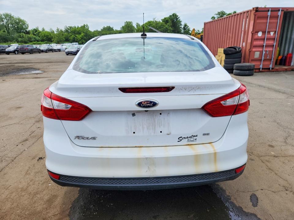 56576486 :رقم المزاد ، 1FADP3F20EL285169 vin ، 2014 Ford Focus مزاد بيع