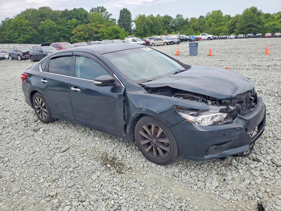 Продажа на аукционе авто 2017 Nissan Altima, vin: 1N4AL3AP1HC221258, номер лота: 58692566