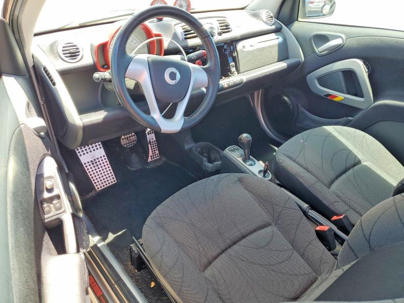 57528936 :رقم المزاد ، WMEEJ3BA5DK683402 vin ، 2013 Smart Fortwo مزاد بيع