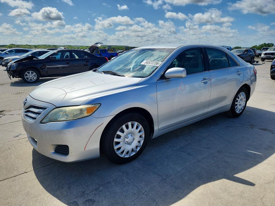 56522236 :رقم المزاد ، 4T1BF3EK2BU126841 vin ، 2011 Toyota Camry مزاد بيع