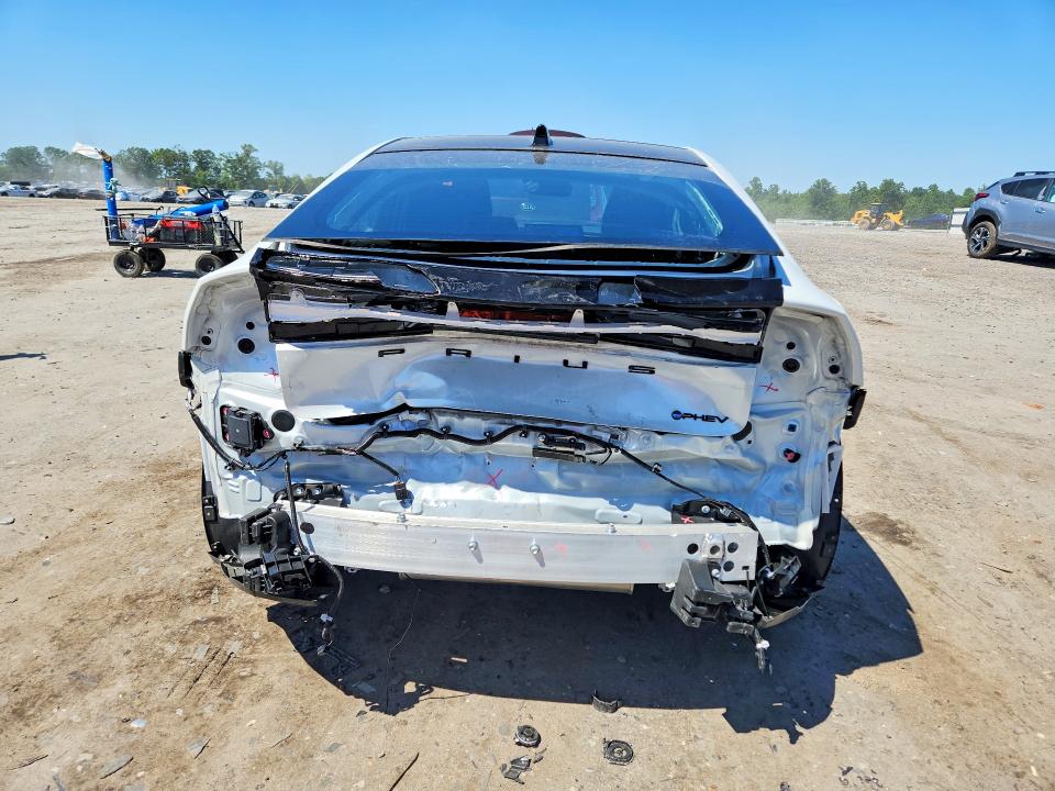 2026 Toyota Prius Plug-in Hybrid მანქანა იყიდება აუქციონზე, vin: JTDACACU9T3064377, აუქციონის ნომერი: 55869856
