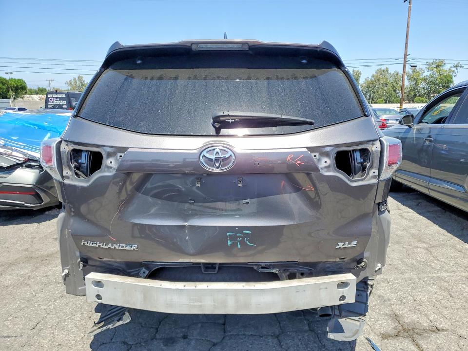 Продажа на аукционе авто 2014 Toyota Highlander, vin: 5TDKKRFH6ES015126, номер лота: 56616946