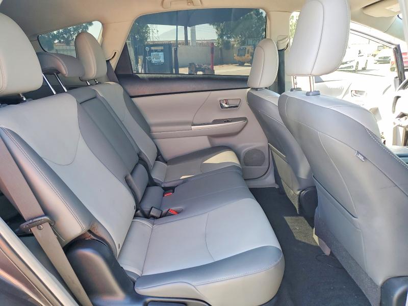 56471886 :رقم المزاد ، JTDZN3EU3GJ046013 vin ، 2016 Toyota Prius V مزاد بيع