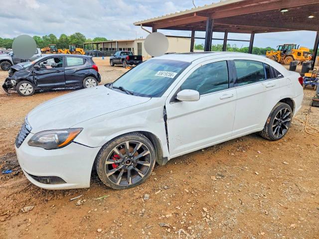 Auction sale of the 2012 Chrysler 200, vin: 1C3CCBBG7CN305274, lot number: 55619256