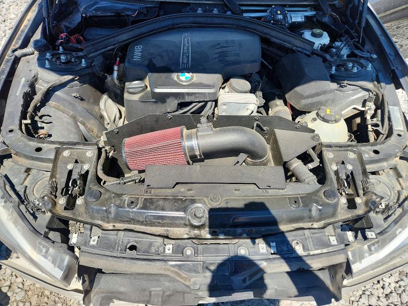 2014 Bmw 328 მანქანა იყიდება აუქციონზე, vin: WBA3B5C53EP652389, აუქციონის ნომერი: 55037716