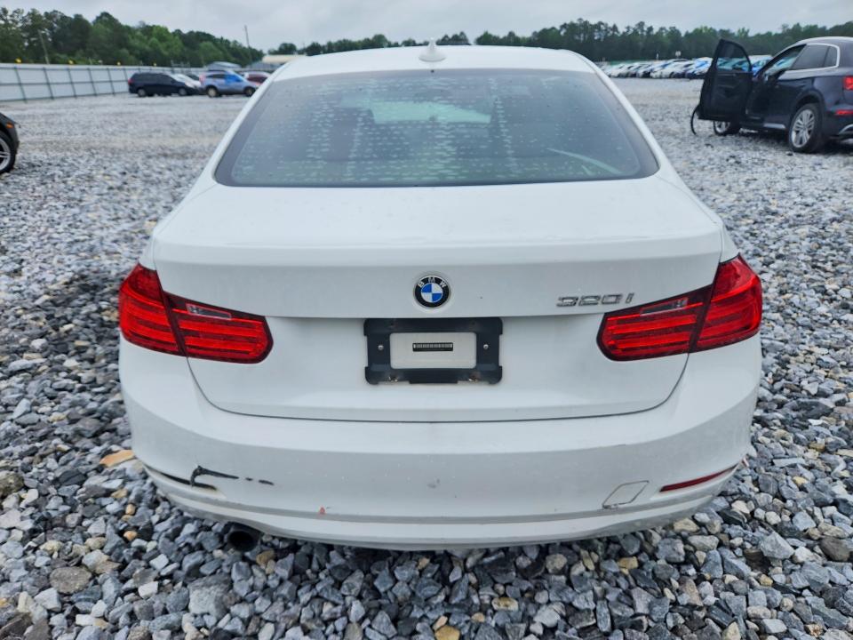 55357026 :رقم المزاد ، WBA3B1G50ENS79052 vin ، 2014 Bmw 320 مزاد بيع