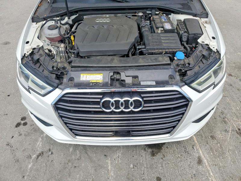 56639816 :رقم المزاد ، WAUAUGFF2J1040411 vin ، 2018 Audi A3 مزاد بيع