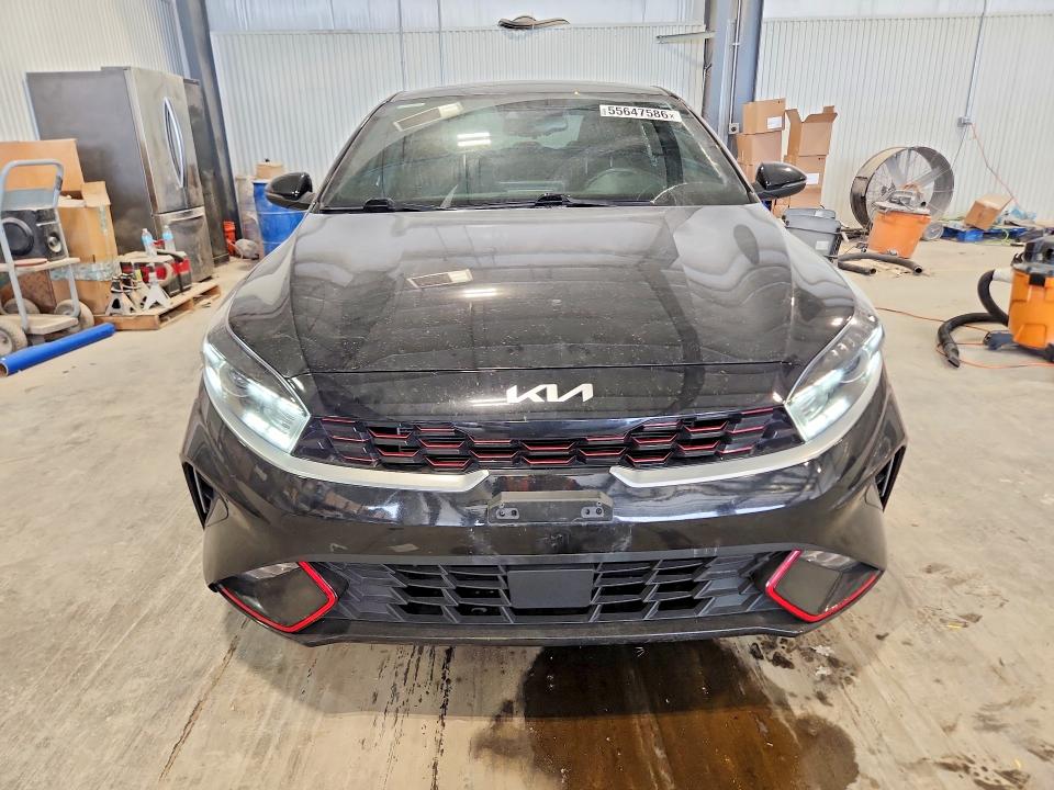 55647586 :رقم المزاد ، 3KPF54AD5NE440525 vin ، 2022 Kia Forte مزاد بيع