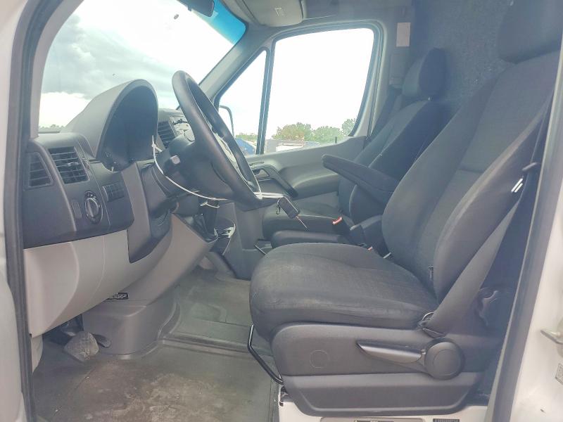 58008926 :رقم المزاد ، WD3PE7CD8HP576777 vin ، 2017 Mercedes-benz Sprinter مزاد بيع
