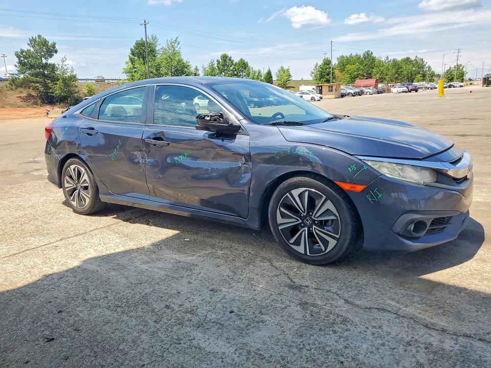 Продажа на аукционе авто 2017 Honda Civic, vin: 2HGFC1F72HH632938, номер лота: 56455856
