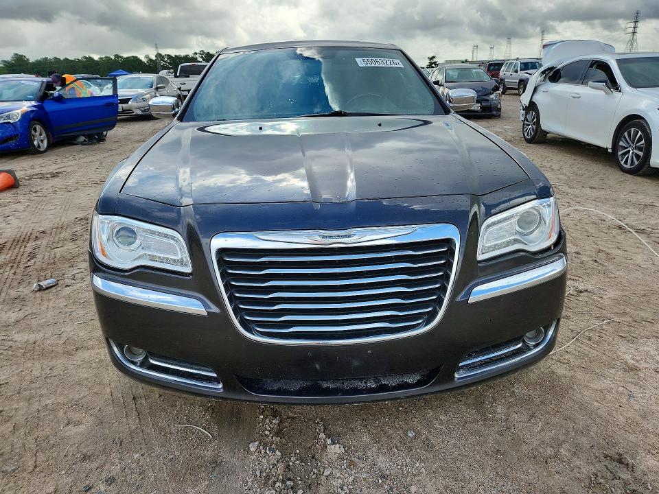 55063226 :رقم المزاد ، 2C3CCAET7DH735917 vin ، 2013 Chrysler 300c مزاد بيع
