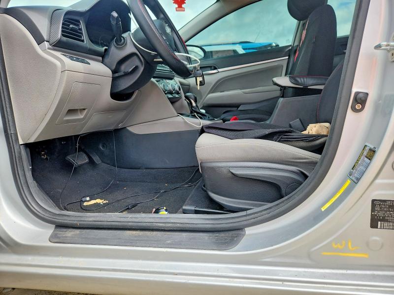 2019 Hyundai Elantra მანქანა იყიდება აუქციონზე, vin: KMHD84LF0KU738907, აუქციონის ნომერი: 57859246