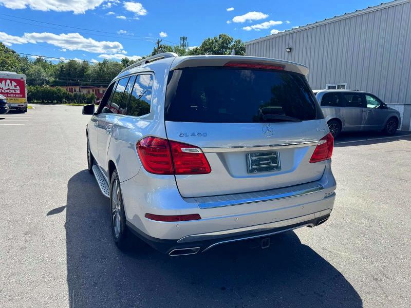 57951186 :رقم المزاد ، 4JGDF6EE9FA524883 vin ، 2015 Mercedes-benz Gl مزاد بيع