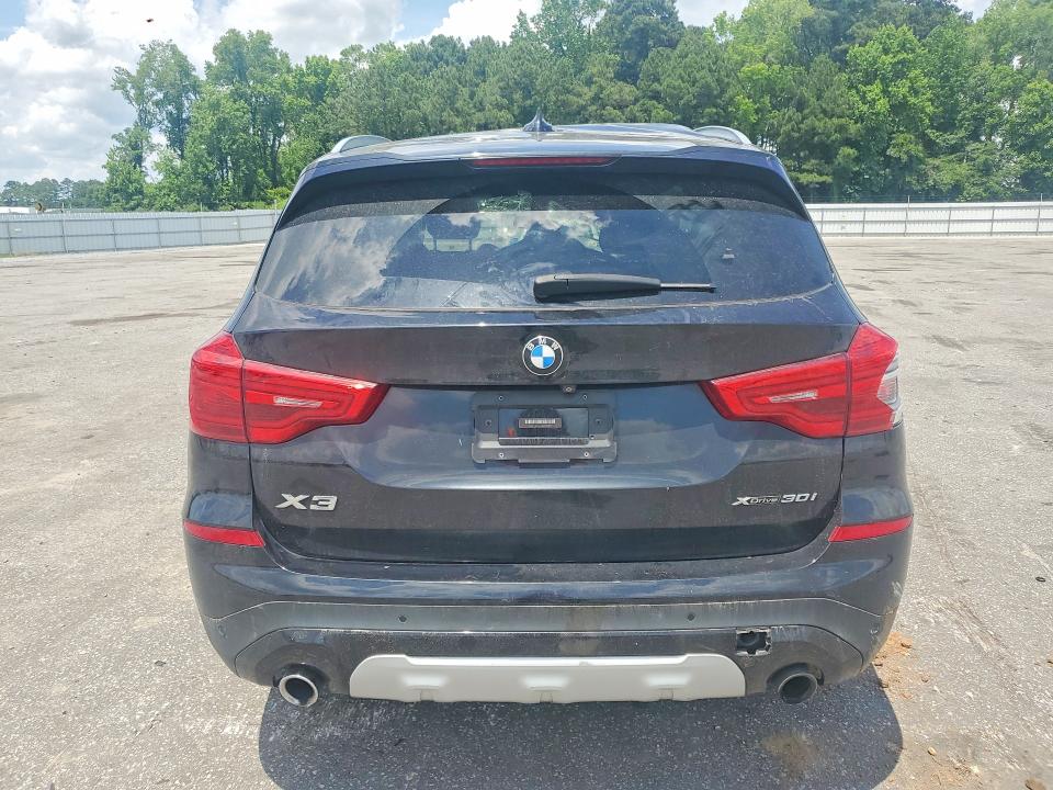 55745576 :رقم المزاد ، 5UXTR9C52JLD74089 vin ، 2018 Bmw X3 مزاد بيع