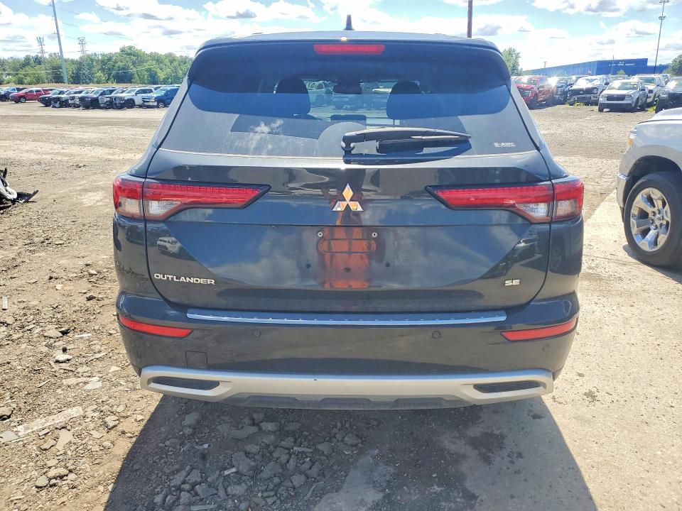 2024 Mitsubishi Outlander მანქანა იყიდება აუქციონზე, vin: JA4J4VA82RZ084982, აუქციონის ნომერი: 57737936