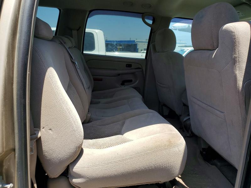 2006 Chevrolet Suburban მანქანა იყიდება აუქციონზე, vin: 3GNGK26G06G130705, აუქციონის ნომერი: 58798136