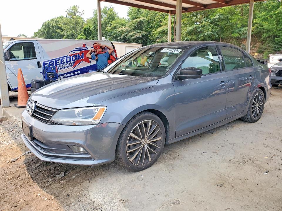 58702566 :رقم المزاد ، 3VWB17AJ8GM279255 vin ، 2016 Volkswagen Jetta مزاد بيع