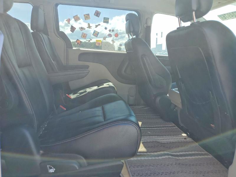 2016 Chrysler Town & Country მანქანა იყიდება აუქციონზე, vin: 2C4RC1BG4GR300039, აუქციონის ნომერი: 57524976