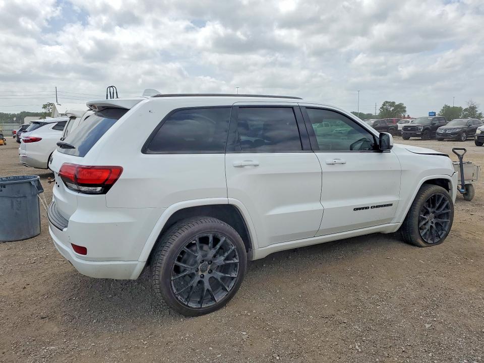 Продажа на аукционе авто 2018 Jeep Grand Cherokee, vin: 1C4RJFAG4JC229252, номер лота: 58711456