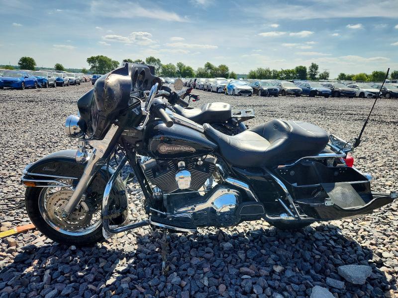 2005 Harley-davidson Flht მანქანა იყიდება აუქციონზე, vin: 1HD1DJV145Y621457, აუქციონის ნომერი: 56109886