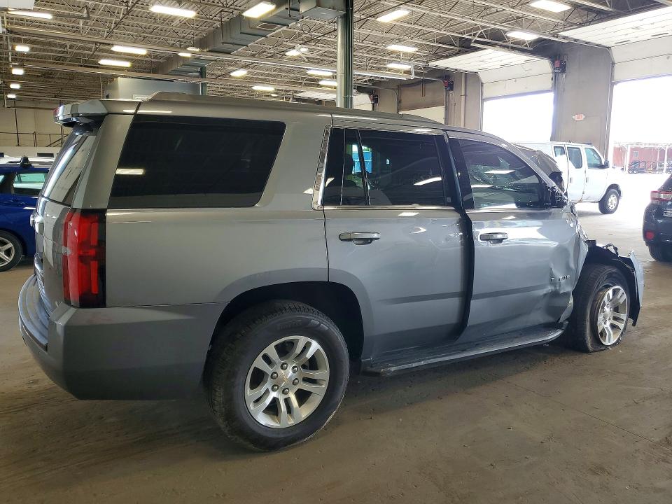 58032846 :رقم المزاد ، 1GNSKAKC7JR349449 vin ، 2018 Chevrolet Tahoe مزاد بيع