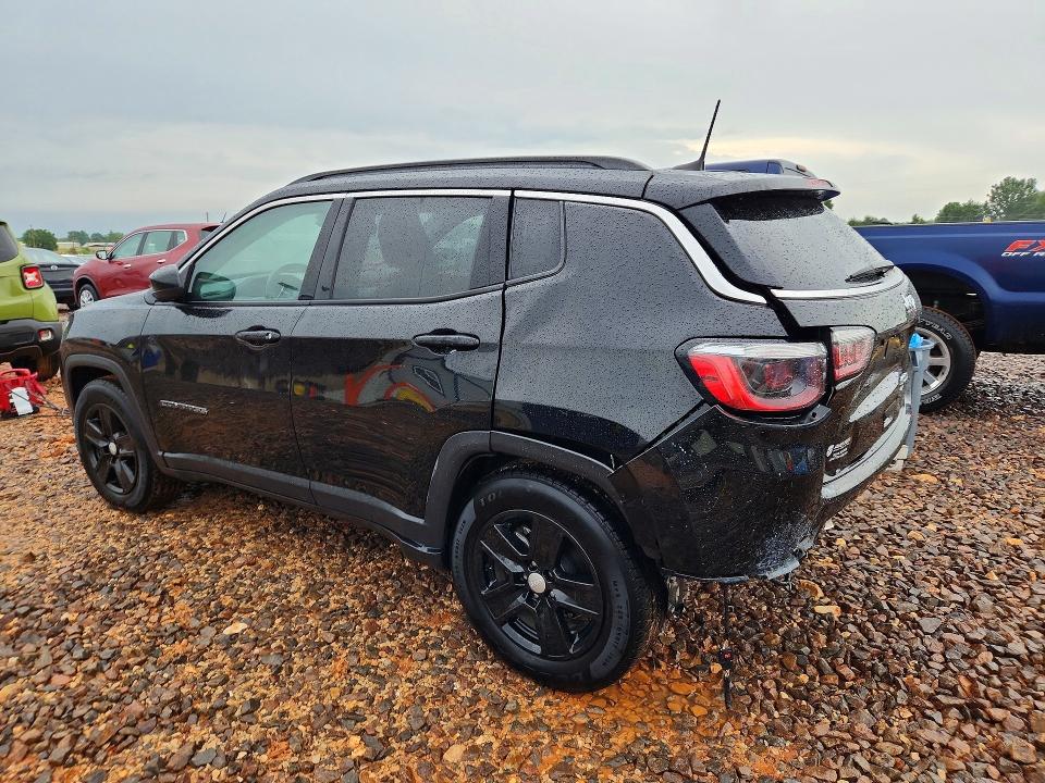 58756716 :رقم المزاد ، 3C4NJCBBXNT138125 vin ، 2022 Jeep Compass مزاد بيع