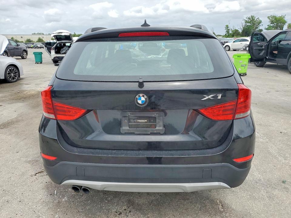 Продаж на аукціоні авто 2015 Bmw X1, vin: WBAVL1C5XFVY28690, номер лоту: 53544166