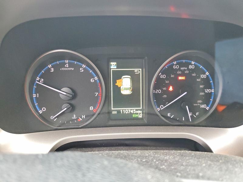 Aukcja sprzedaży 2018 Toyota Rav4, vin: JTMRFREV5JJ238324, numer aukcji: 58460056